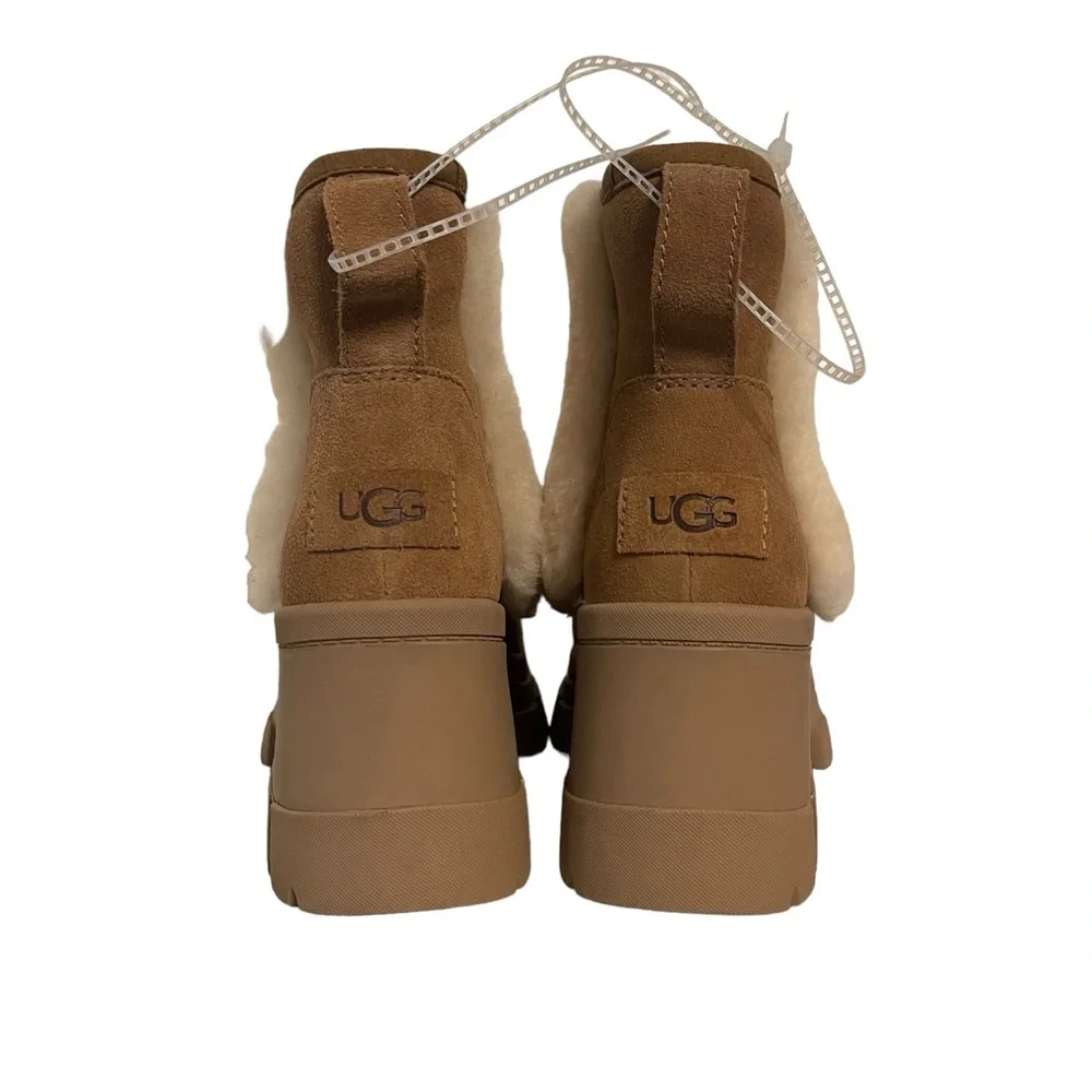 UGG see photos